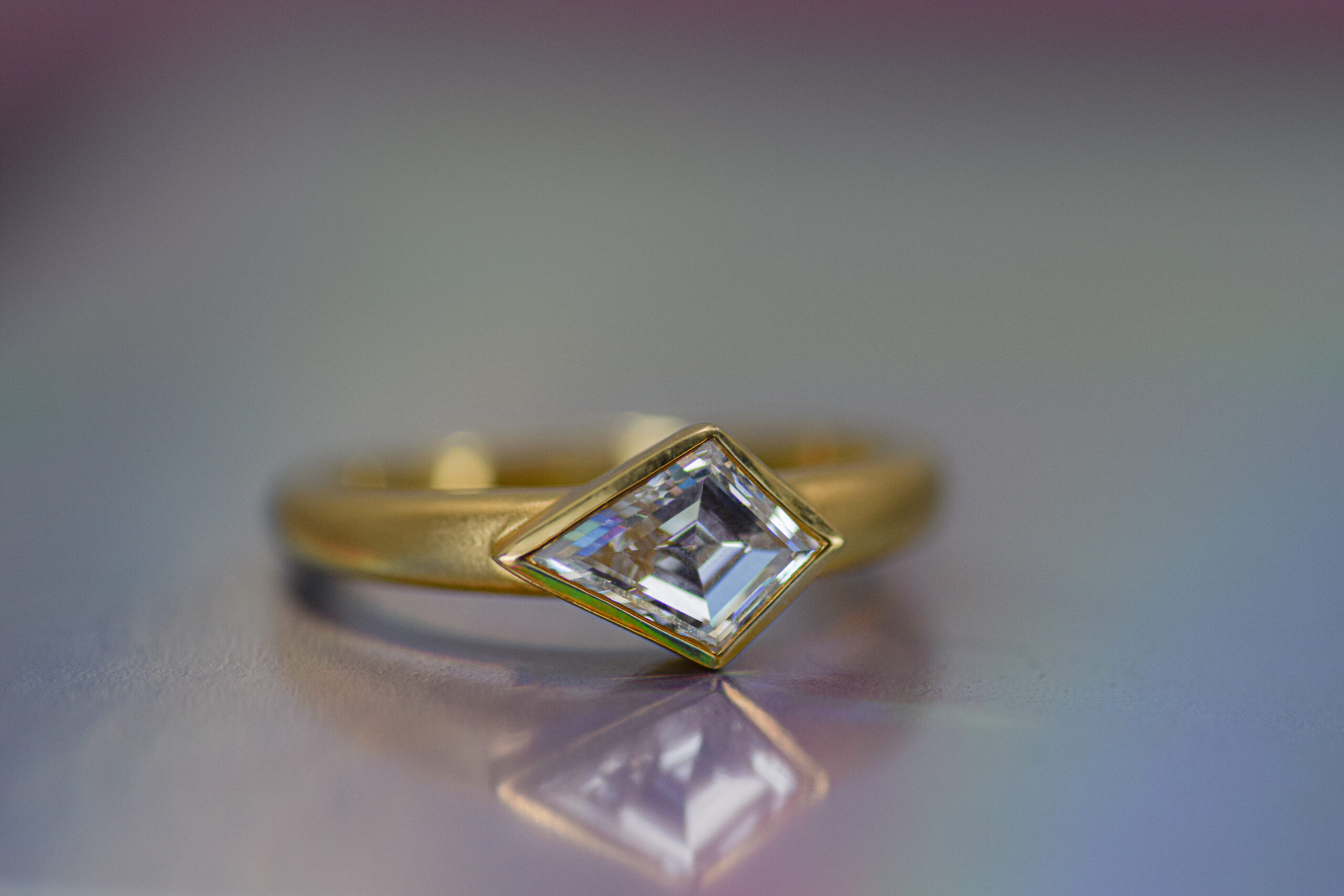 East-West Kite Diamond Ring