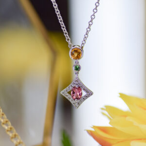Ⓔ Precious Stone Trio Necklace