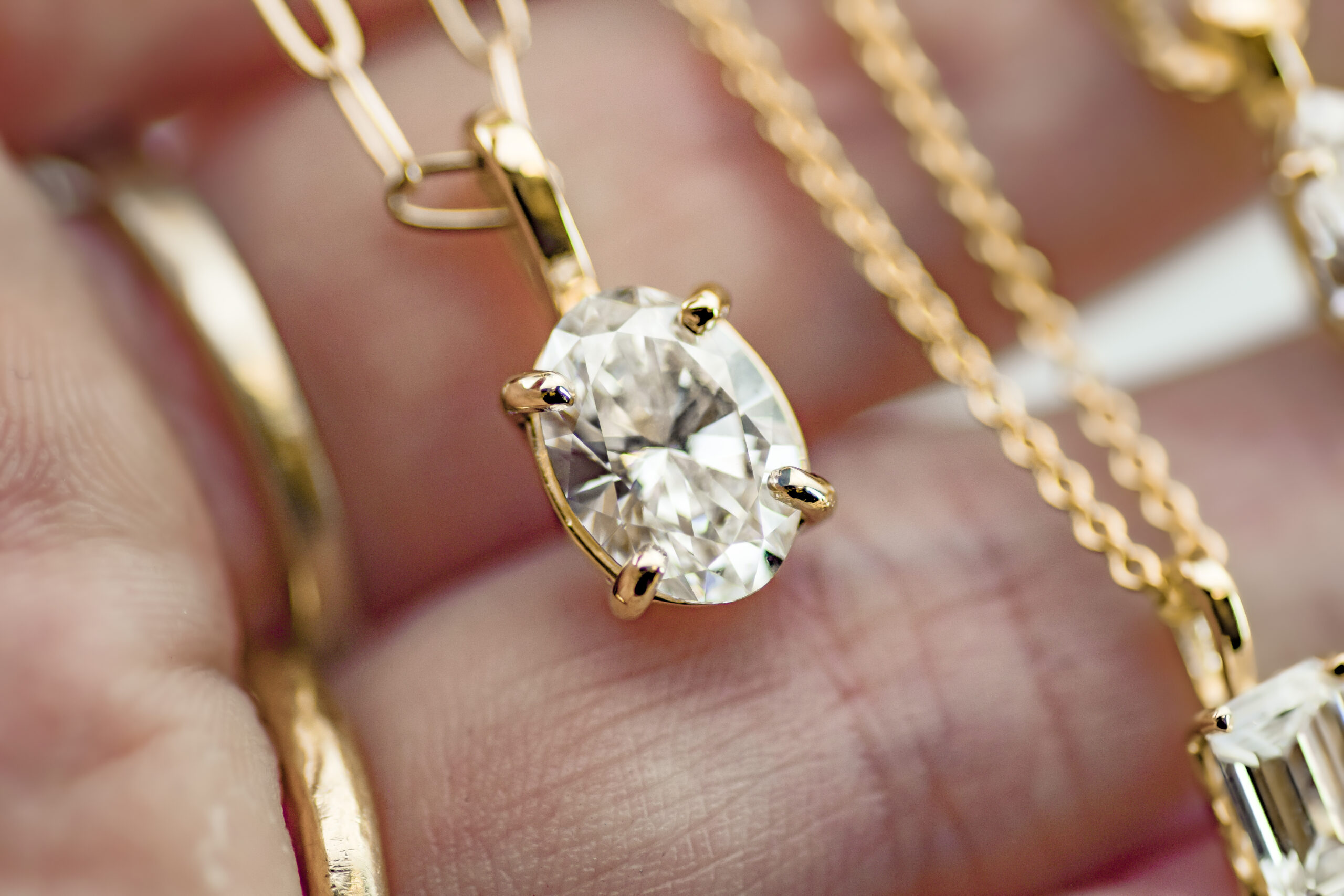 Diamond Solitaire Pendant - Image 3