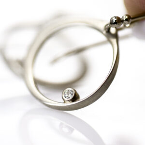 14k Gold Crescent Moon Earring w/ Diamond