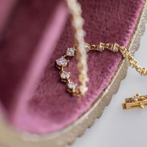 Graduated Natural Diamond Bracelet