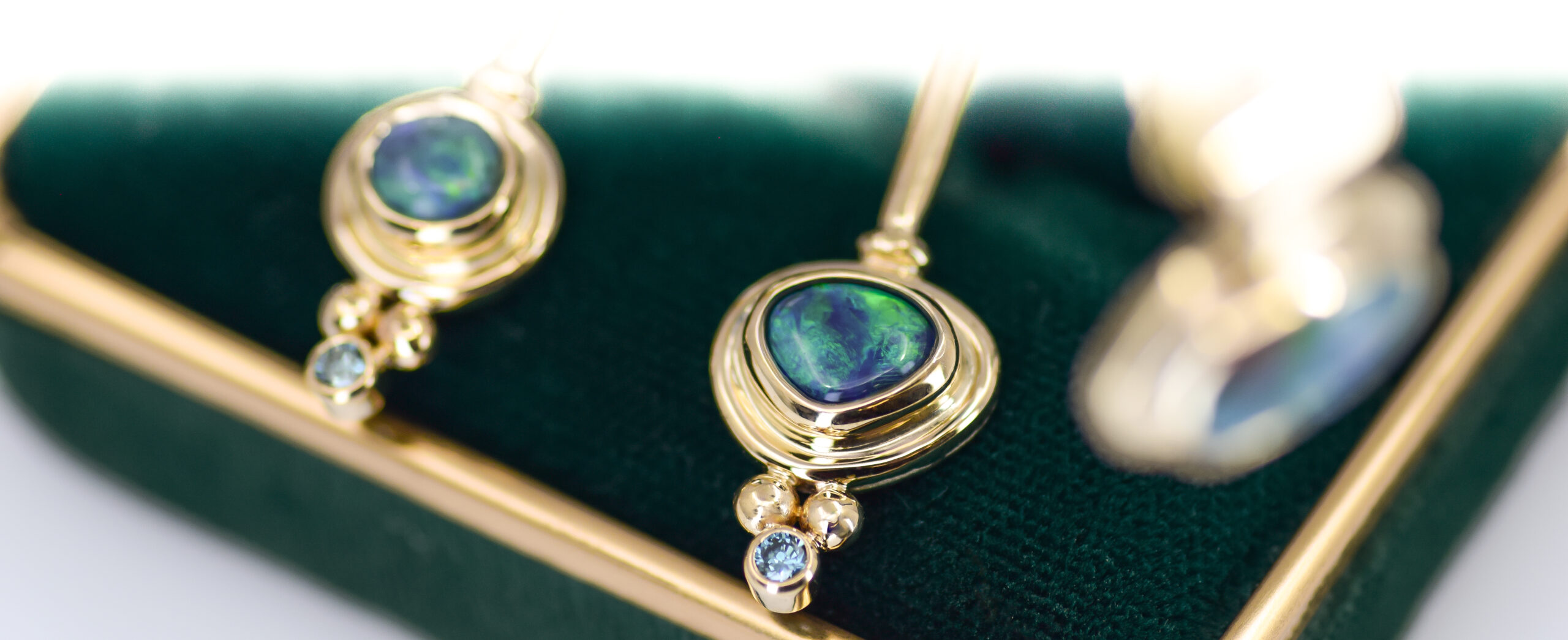 home page splash image of our beautiful jewelry