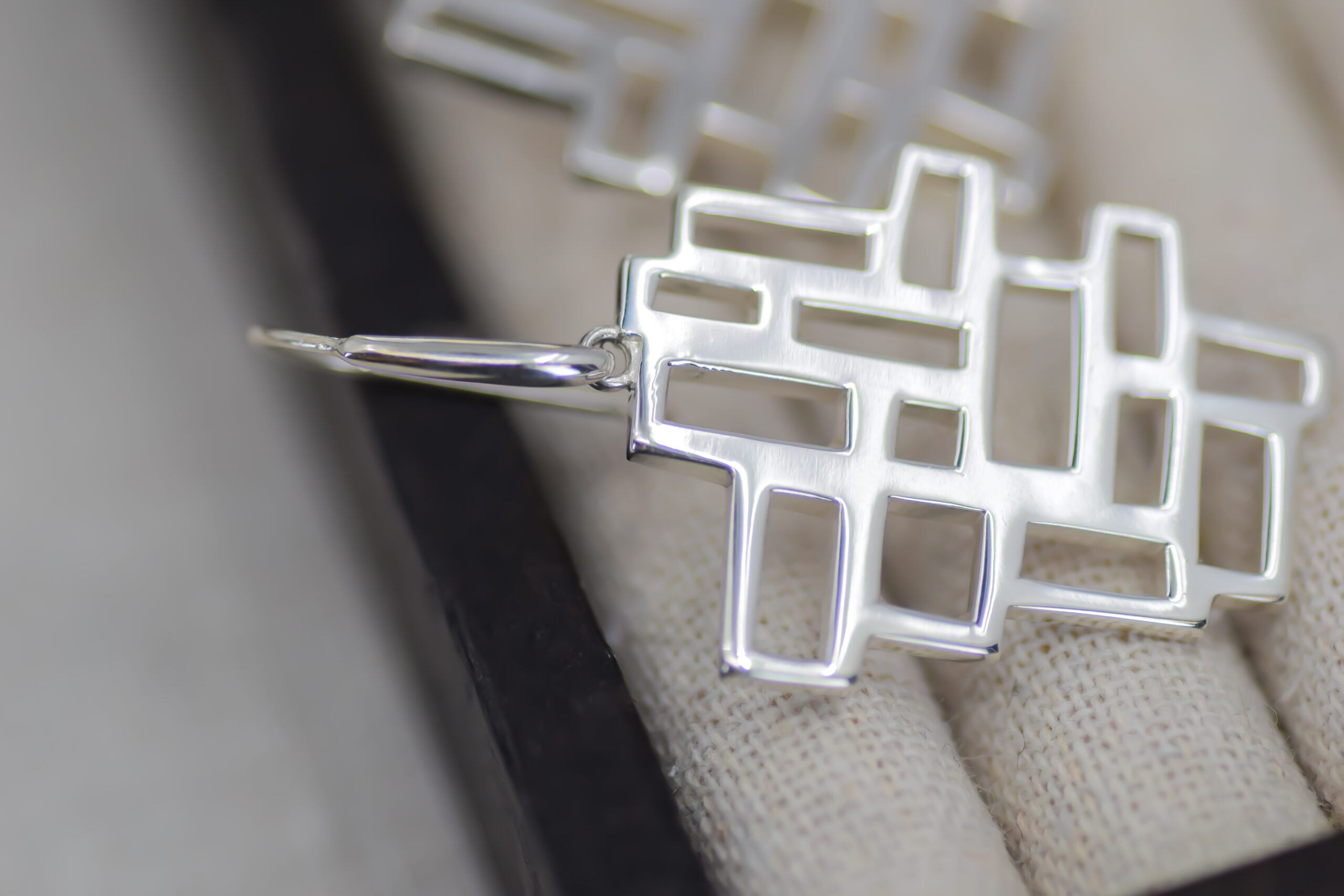 "Ventana" Earrings - Image 2